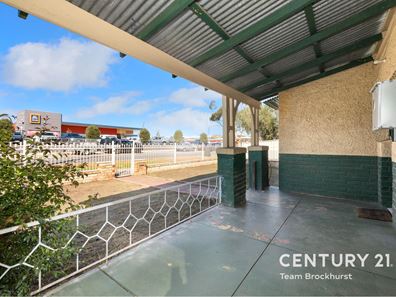 110 Wellington Street East, Northam WA 6401