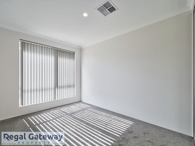48 Hibiscus Street, Hammond Park WA 6164