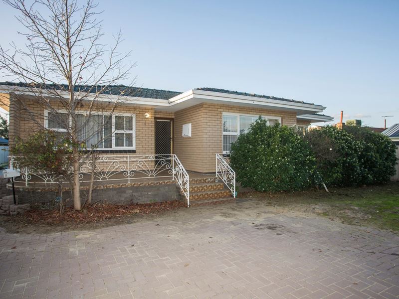 17 Morley Drive East, Morley WA 6062