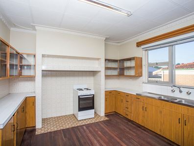 17 Morley Drive East, Morley WA 6062