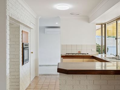 16 Irene Place, Beldon WA 6027