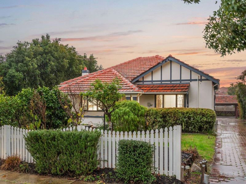 8 Ryrie Avenue, Como WA 6152