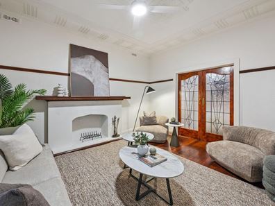 8 Ryrie Avenue, Como WA 6152
