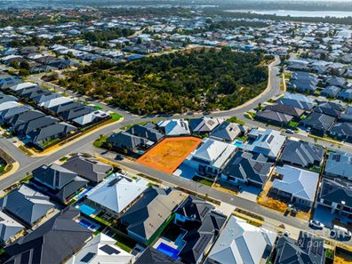 34 Bellflower Grove, Landsdale WA 6065