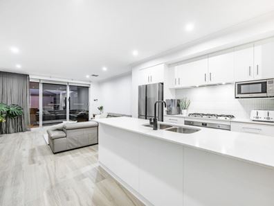 60 Reflection Boulevard, Jindalee WA 6036