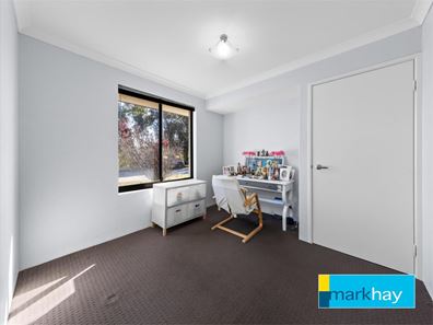 36 Ernest Way, Hilbert WA 6112