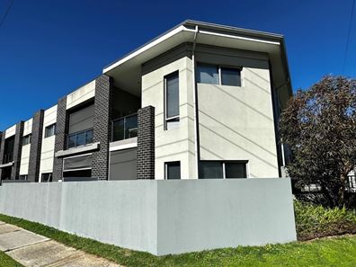 3/40 Muir St, Innaloo WA 6018
