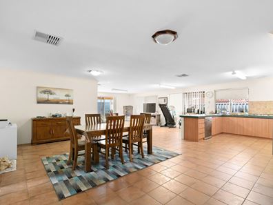 12 Lucidus Retreat, Greenfields WA 6210