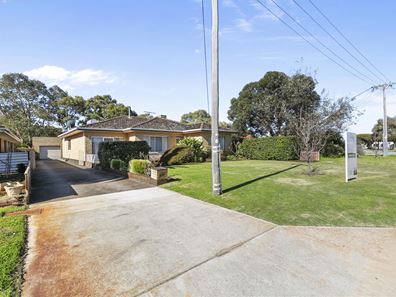 10 Whittle Place, Stirling WA 6021