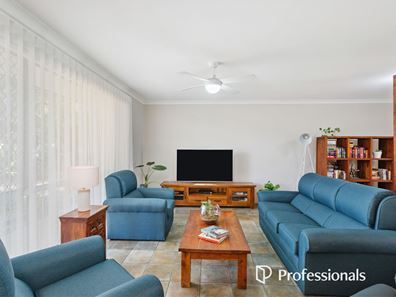 21 Landers Road, Lesmurdie WA 6076