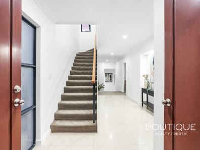 77 Robert Street, Como WA 6152