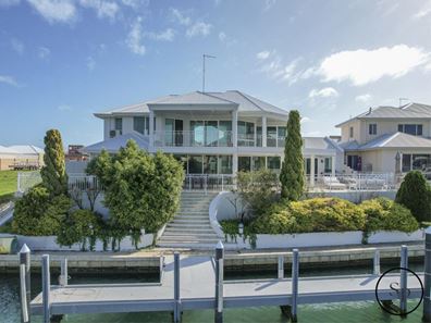 11 Reverie Mews, Halls Head WA 6210