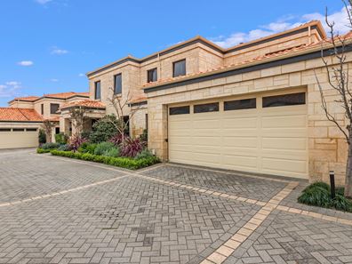 5/101 Bindaring Parade, Claremont WA 6010
