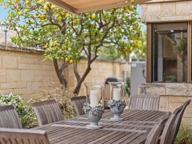 5/101 Bindaring Parade, Claremont WA 6010