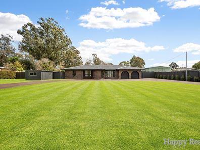 14 Candeloro Road, Canning Vale WA 6155
