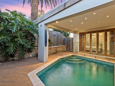 2 Davis Street, Ascot WA 6104