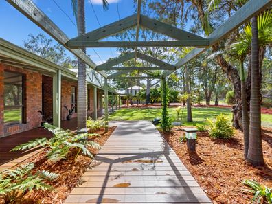 62 Jannali Road, Furnissdale WA 6209