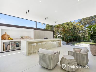 41 Kadina Road, Gooseberry Hill WA 6076