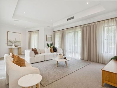 18 Juniper Bank Way, Subiaco WA 6008