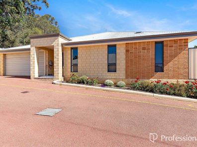 9/8 Benson Court, Mount Nasura WA 6112