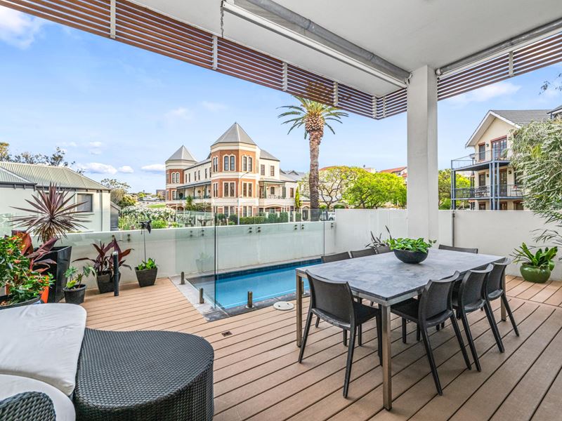 18 Bruce Street, North Fremantle WA 6159