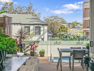 18 Bruce Street, North Fremantle WA 6159