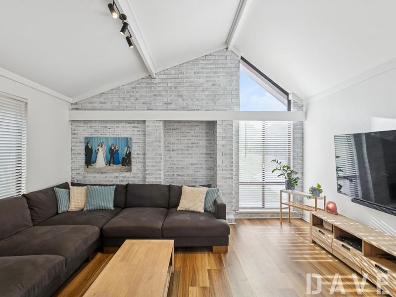 32 Bracadale Avenue, Duncraig