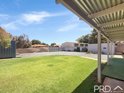 11 Patterson Crescent, Dampier WA 6713
