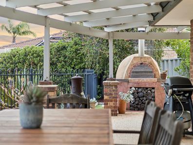 9 Zollner Close, Connolly WA 6027