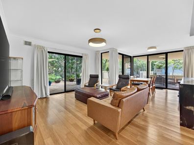 3/24 Constitution Street, East Perth WA 6004
