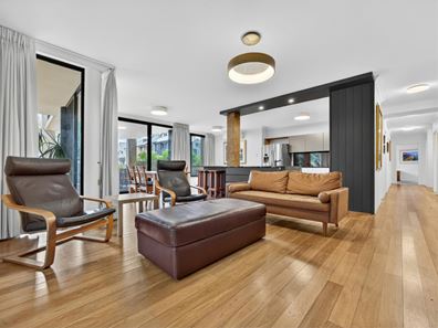 3/24 Constitution Street, East Perth WA 6004