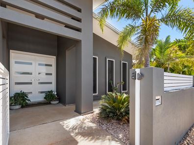 18 Marrimarri Parade, Baynton WA 6714