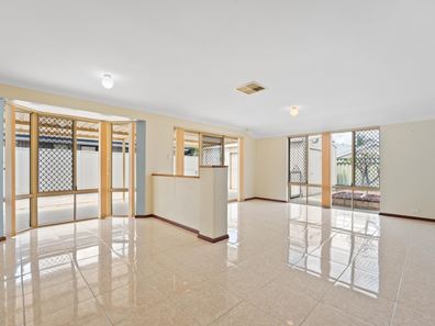 13 Corfu Pass, Port Kennedy WA 6172