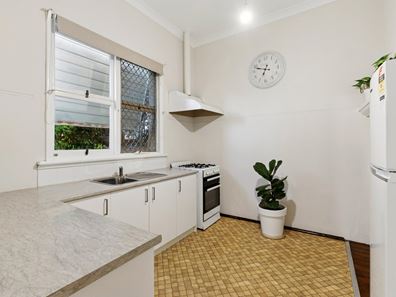 29 Flinders Street, Mount Hawthorn WA 6016