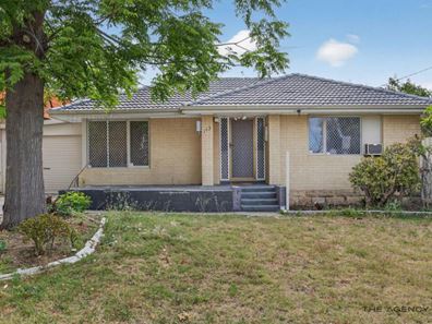 113 Girrawheen Avenue, Girrawheen WA 6064