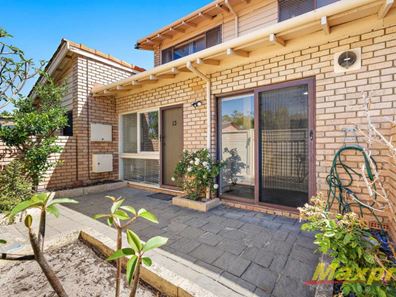13/3 Acacia Place, Lynwood WA 6147