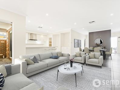 5 Meerup Drive, Success WA 6164