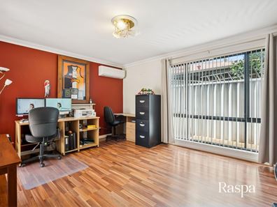 35a Marshwood Retreat, Bibra Lake WA 6163