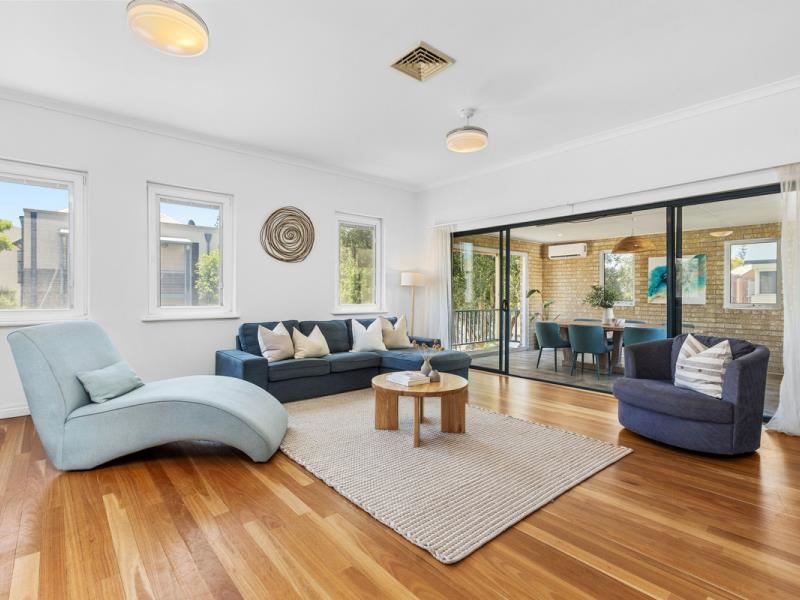 1/5 Pensioner Guard Road, North Fremantle WA 6159