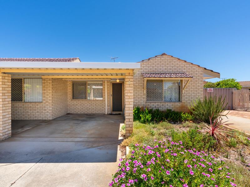 7/16 Hefron Street, Rockingham WA 6168