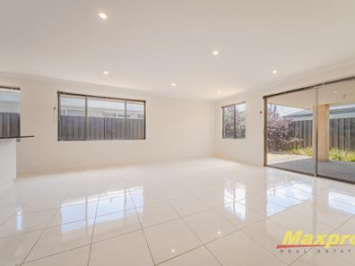 66 Burrows Loop, Midvale WA 6056