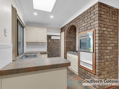 20 Astinal Drive, Gosnells WA 6110