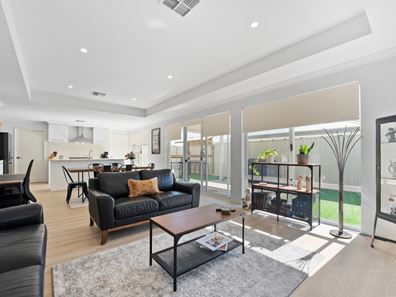14 Towlers Drive, Golden Bay WA 6174