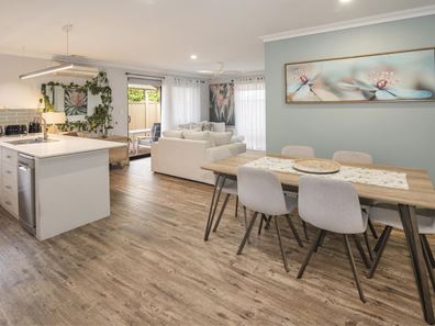 4/92 Reynolds Street, West Busselton WA 6280