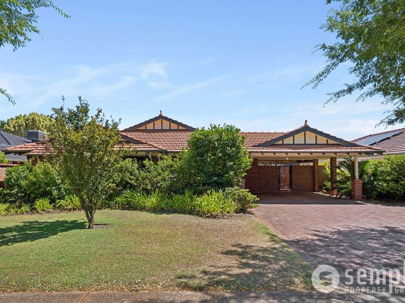 36 Brockman Avenue, Bull Creek