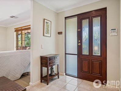 36 Brockman Avenue, Bull Creek WA 6149