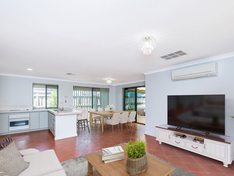 27 Centre Circle, Ellenbrook