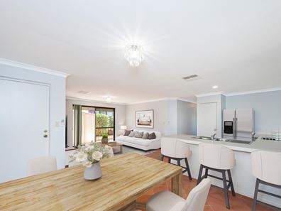 27 Centre Circle, Ellenbrook WA 6069