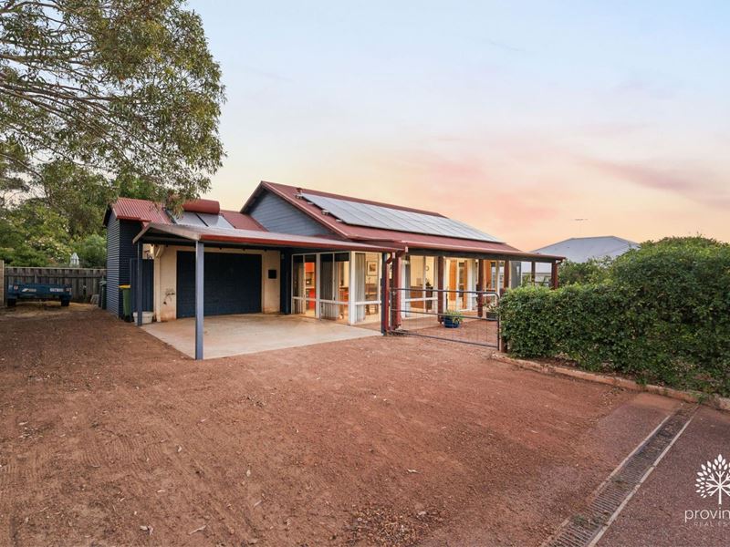 34 Canning Road, Kalamunda WA 6076