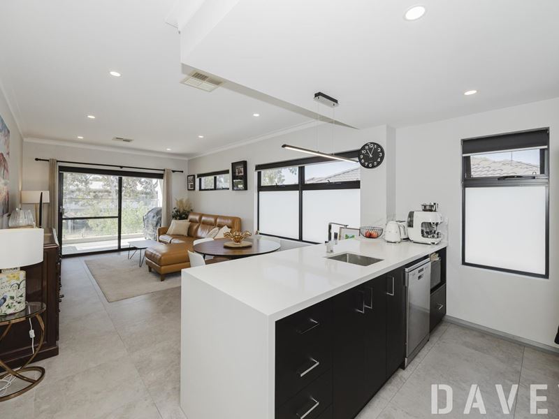 4/17 Methuen Way, Duncraig WA 6023
